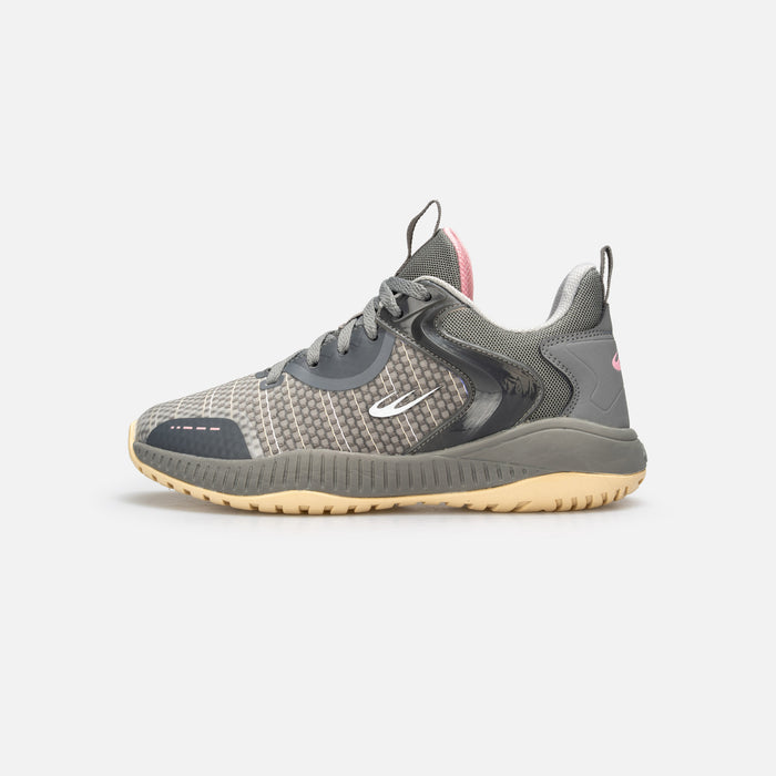 GRAY / 35
