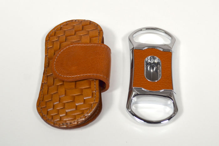 Brizard & Co Bali Collection V Cutter with Pouch