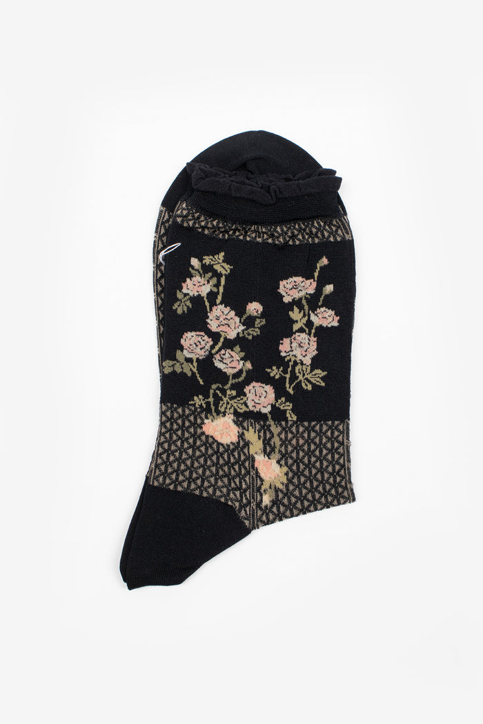 AM-812 Flowers On Basket Socks Black
