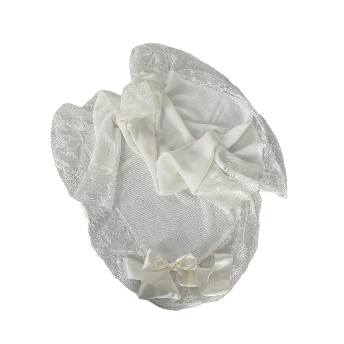Bianca White with Ivory Luxe Knitted Blanket