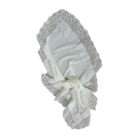 Briggita White Knitted Blanket